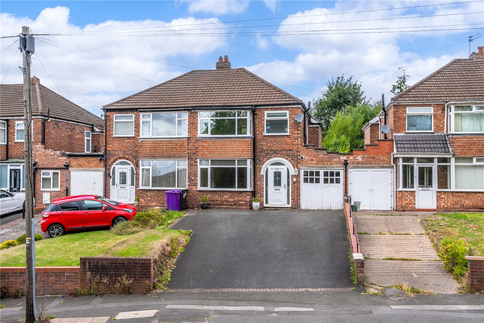 Aldersley Road, Aldersley, Wolverhampton, WV6 - DB Roberts