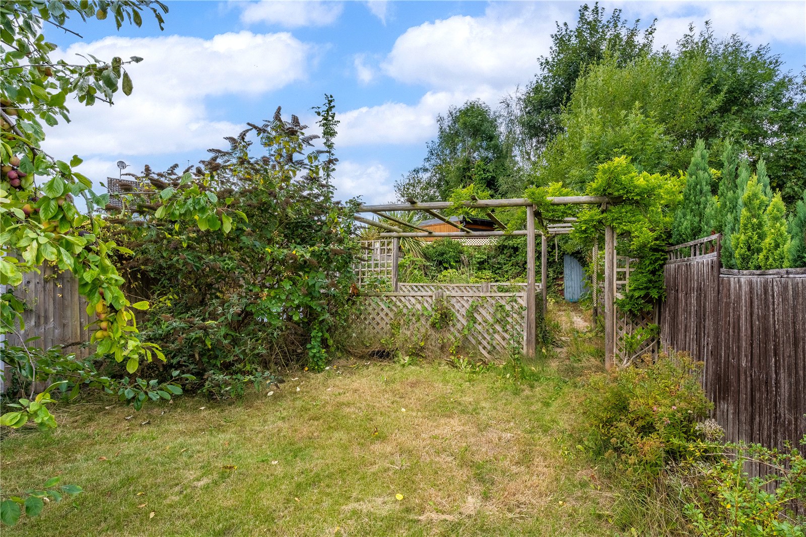 Aldersley Road, Aldersley, Wolverhampton, WV6 - DB Roberts