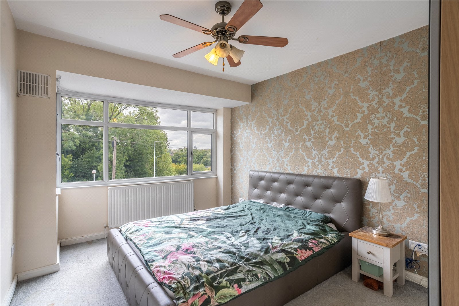 Aldersley Road, Aldersley, Wolverhampton, WV6 - DB Roberts