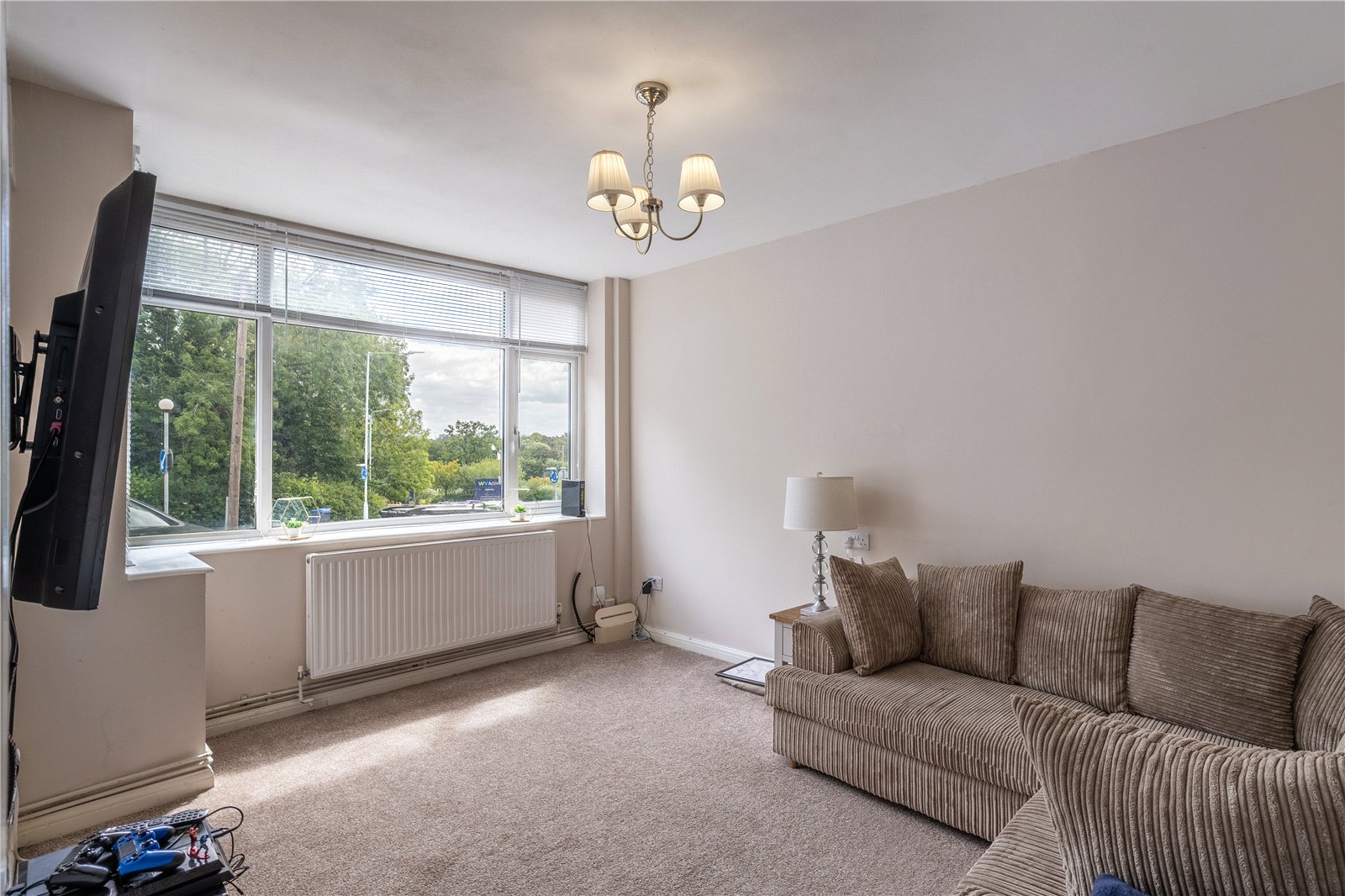 Aldersley Road, Aldersley, Wolverhampton, WV6 - DB Roberts