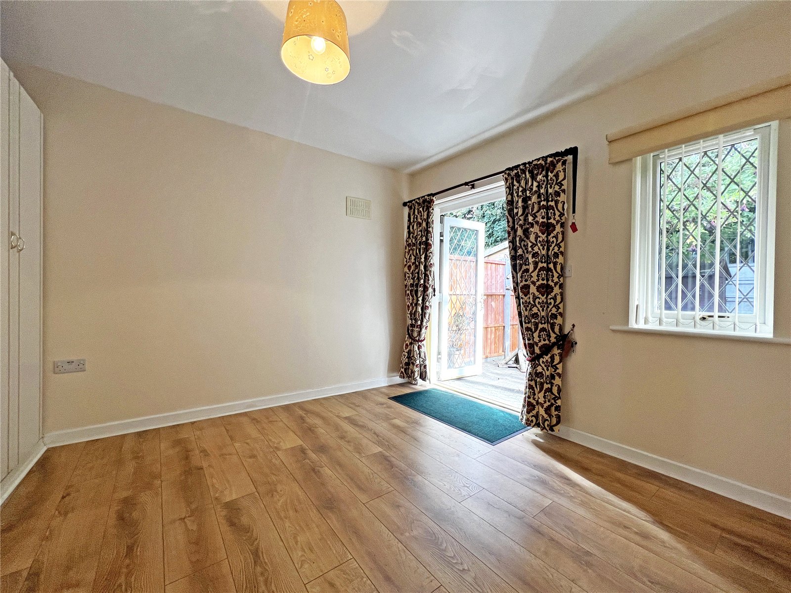 Bradshaw Gardens, Oakengates, Telford, TF2 - DB Roberts