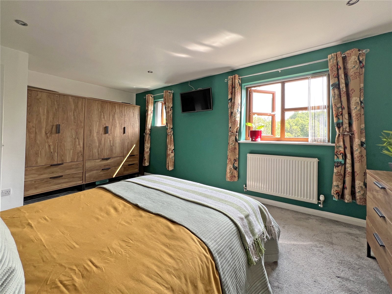 Tadorna Drive, Stirchley, Telford, TF3 - DB Roberts