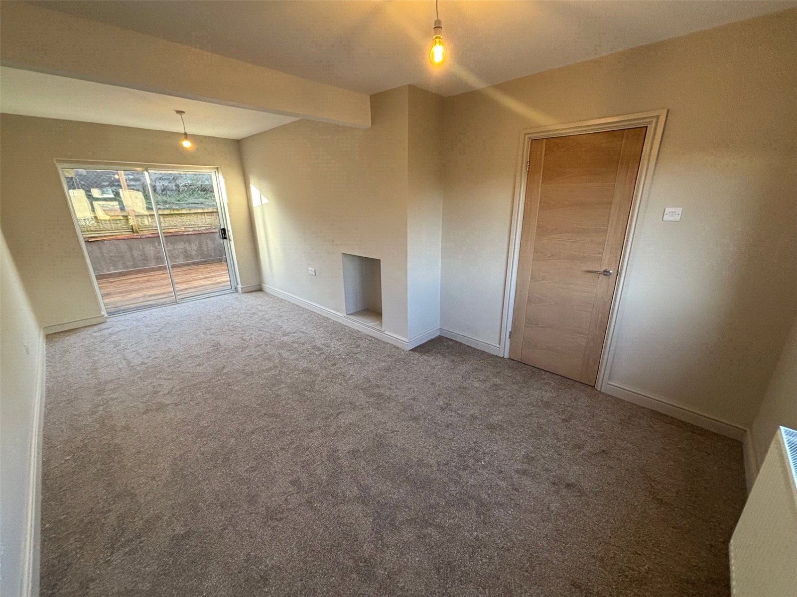 Worcester Road, Dawley, Telford, TF4 - DB Roberts