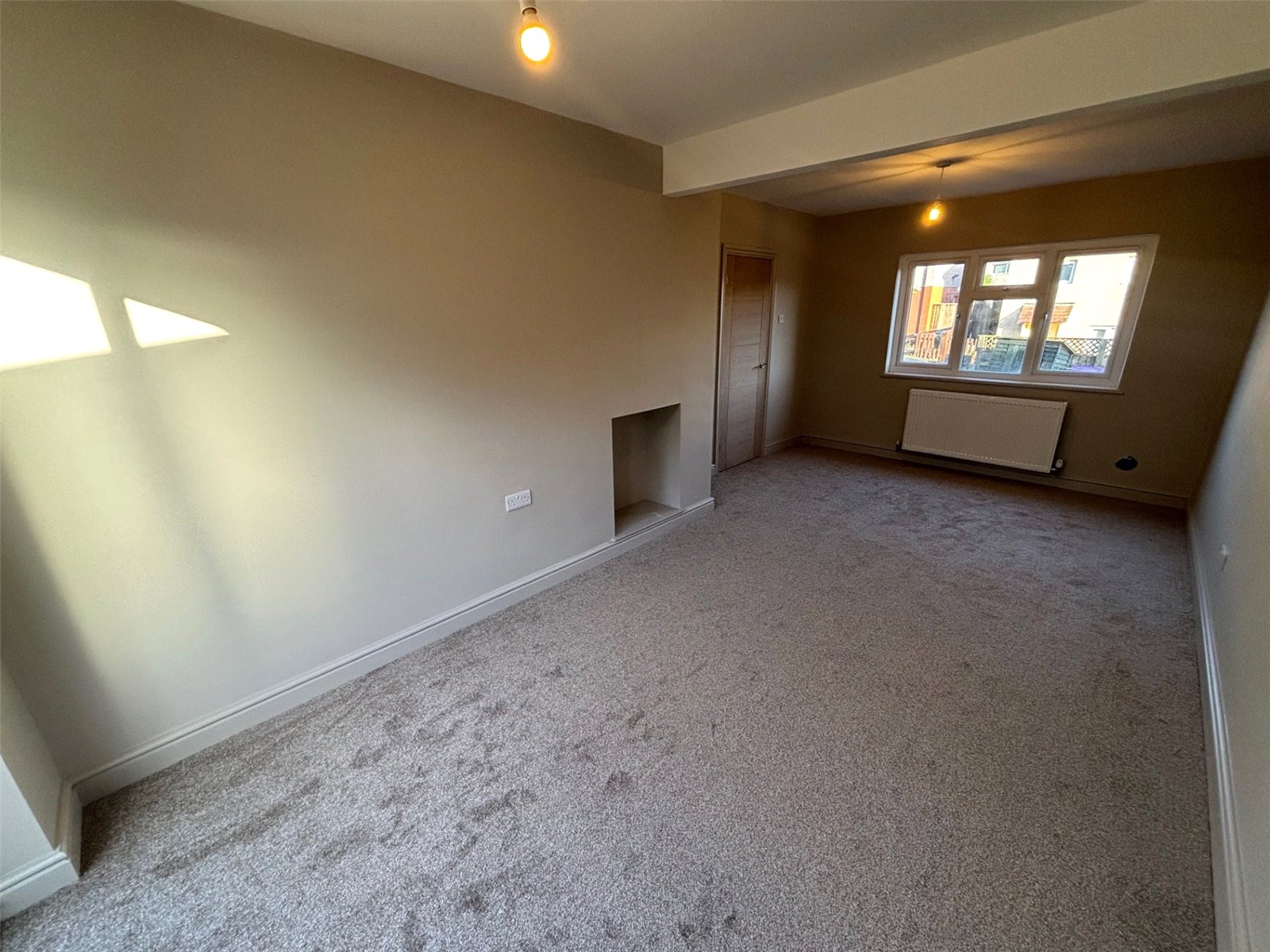 Worcester Road, Dawley, Telford, TF4 - DB Roberts