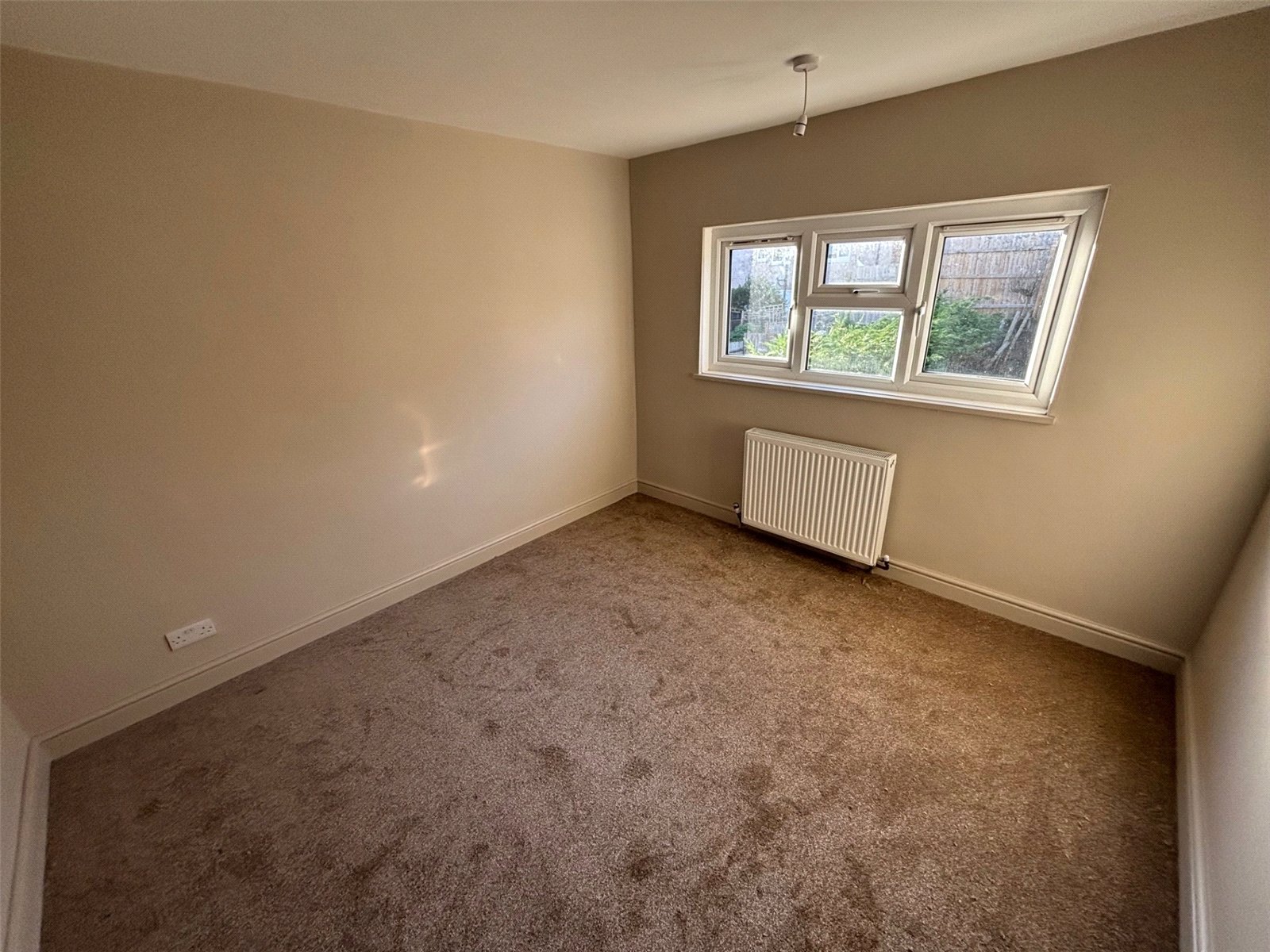 Worcester Road, Dawley, Telford, TF4 - DB Roberts