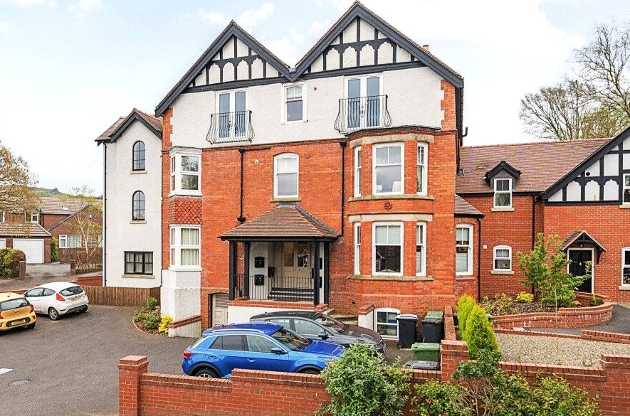 2 Bedroom Apartment For Sale In Clive Avenue, Church Stretton, Shropshire, SY6