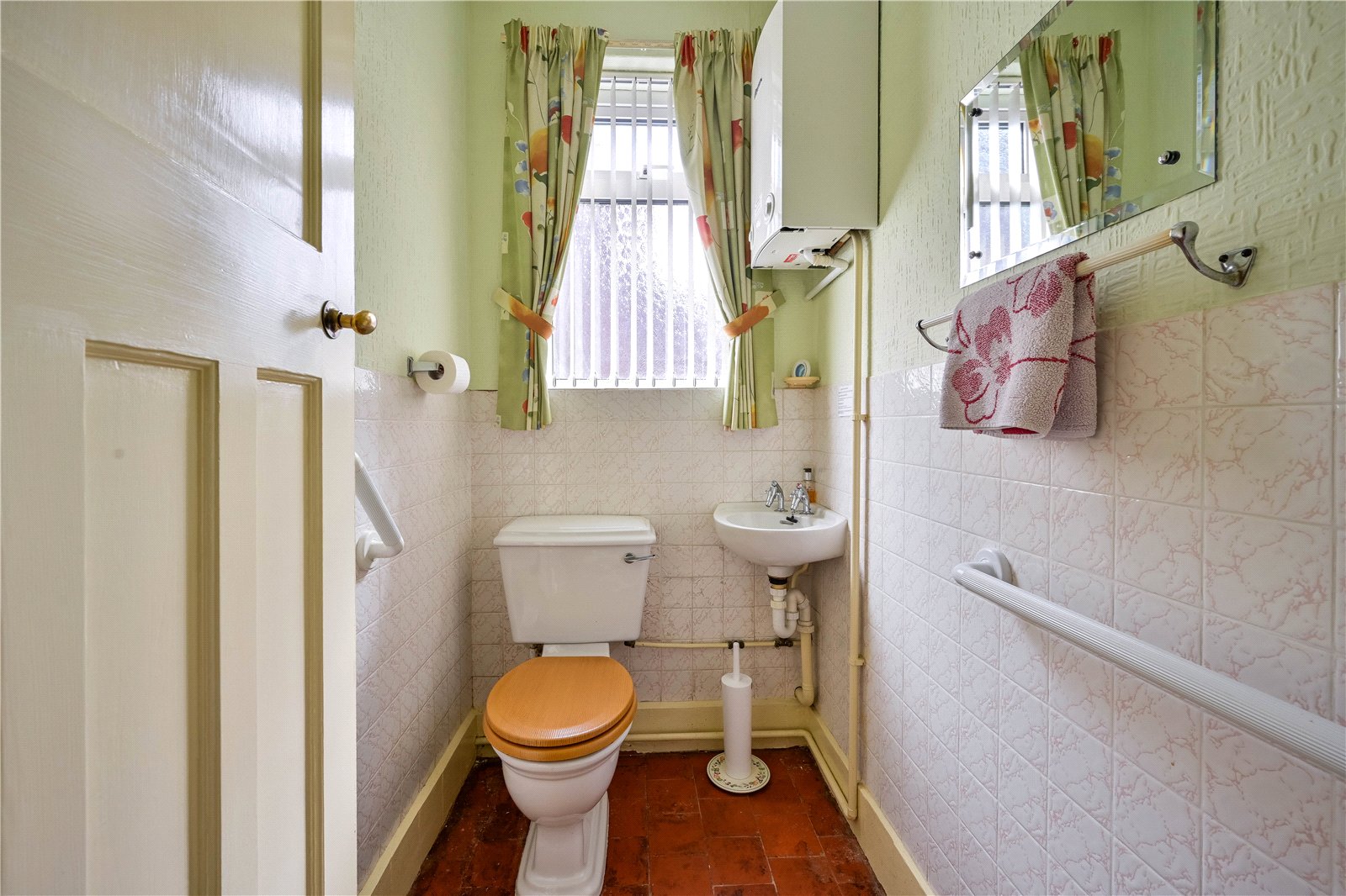 Queensville Avenue, Queensville, Stafford, ST17 - DB Roberts