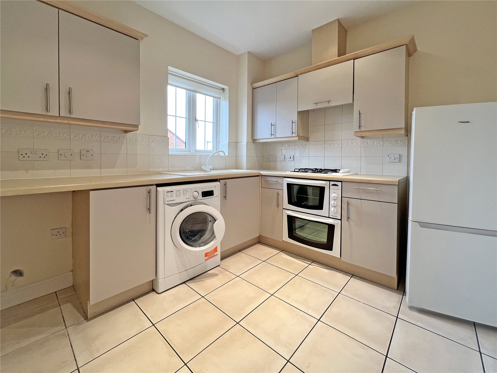 Finchale Avenue, Priorslee, Telford, TF2 - DB Roberts