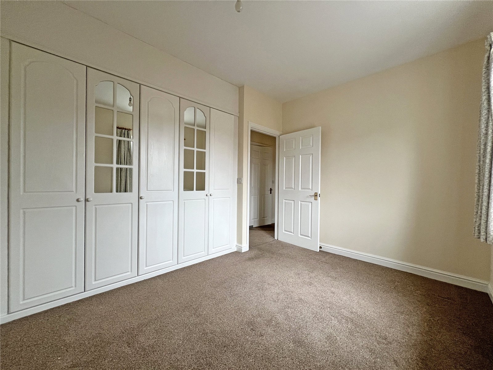 Finchale Avenue, Priorslee, Telford, TF2 - DB Roberts