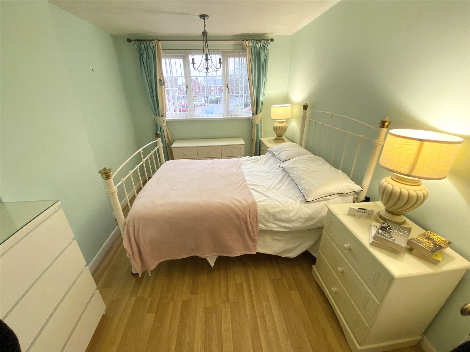 Swinburne Close, Sutton Hill, Telford, TF7 - DB Roberts