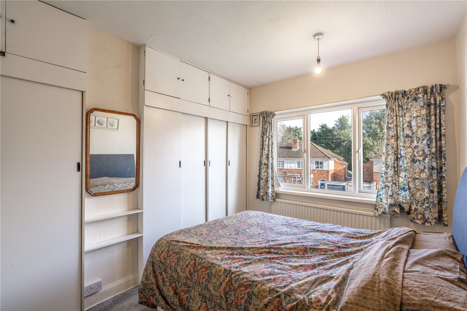 The Avenue, Castlecroft, Wolverhampton, WV3 - DB Roberts