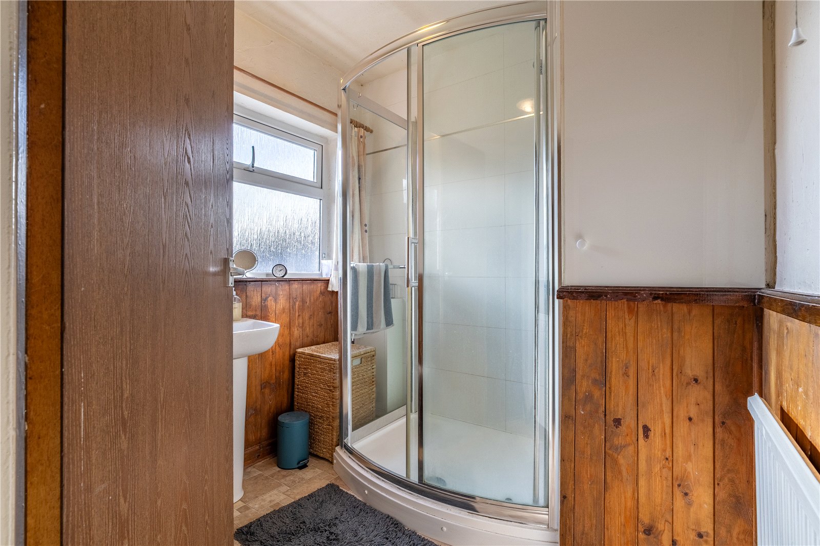 The Avenue, Castlecroft, Wolverhampton, WV3 - DB Roberts