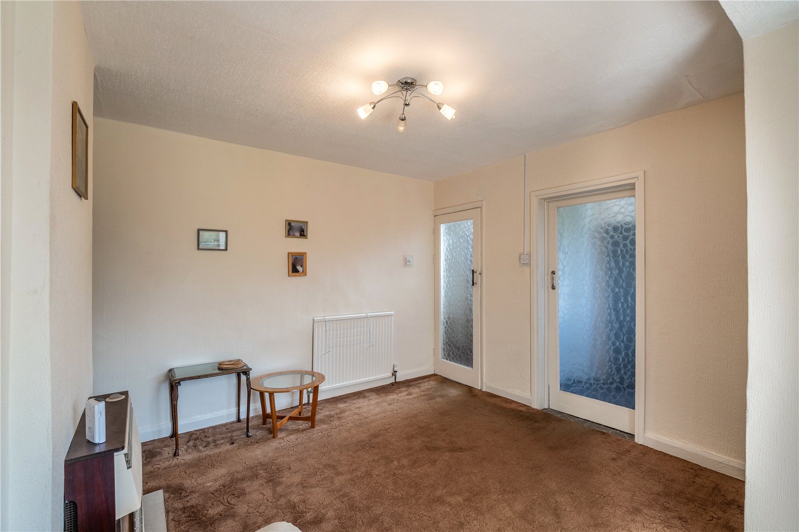 The Avenue, Castlecroft, Wolverhampton, WV3 - DB Roberts