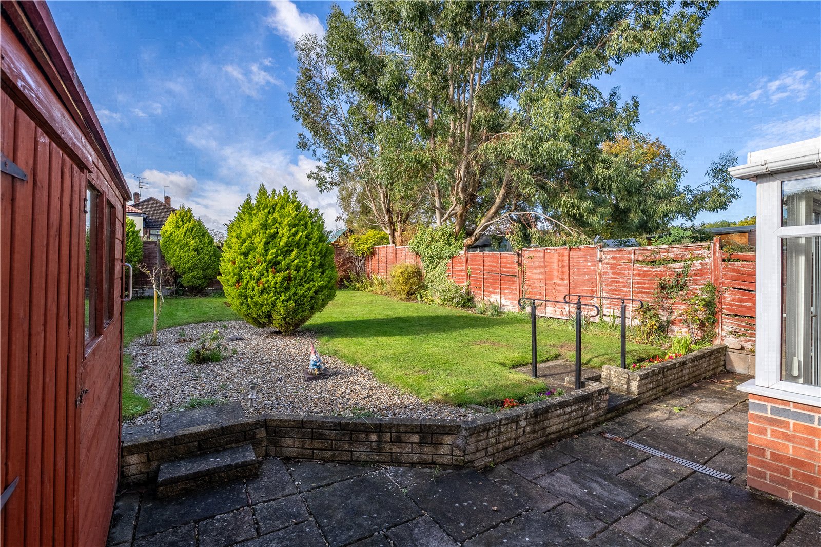 The Avenue, Castlecroft, Wolverhampton, WV3 - DB Roberts