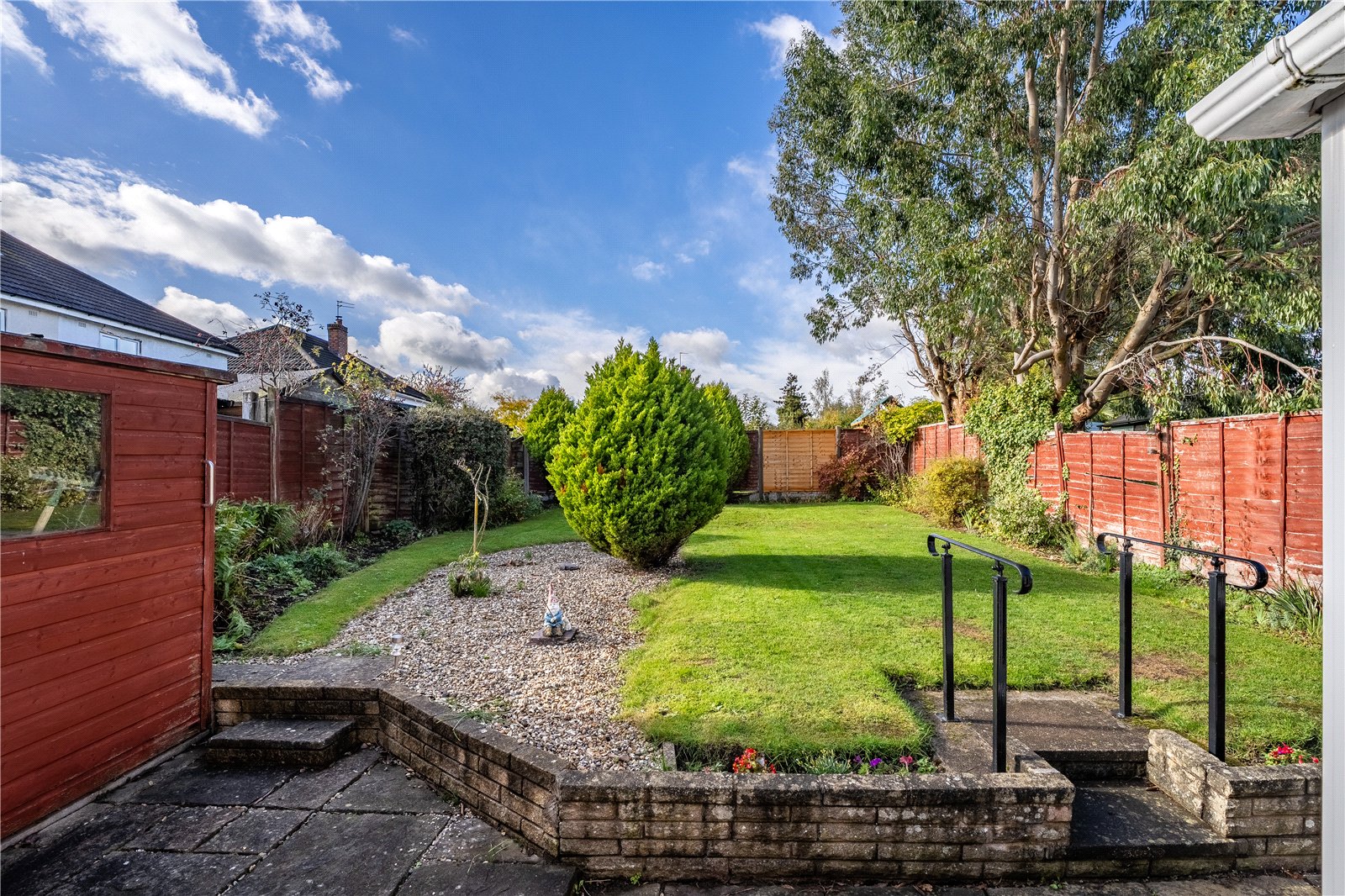 The Avenue, Castlecroft, Wolverhampton, WV3 - DB Roberts