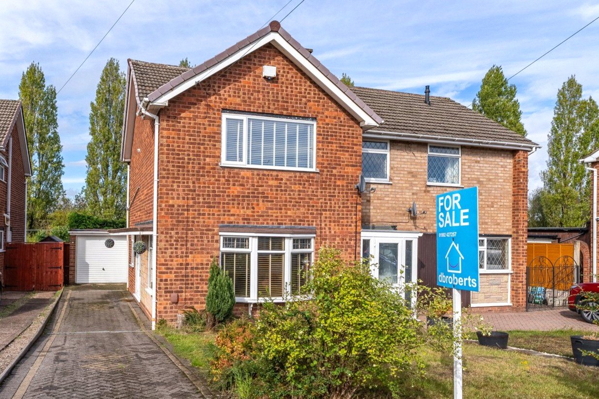 Helming Drive, Moseley Village, Wolverhampton, WV1 - DB Roberts