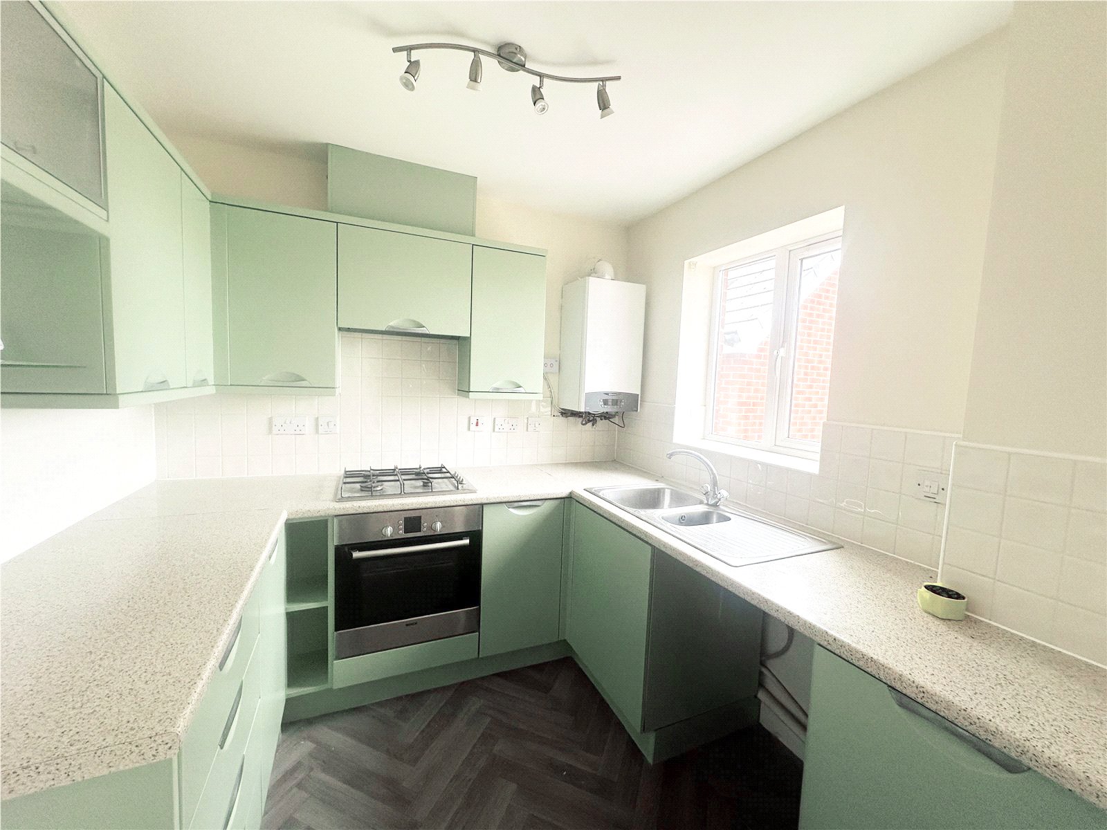 Millport Road, Lanesfield, Wolverhampton, WV4 - DB Roberts