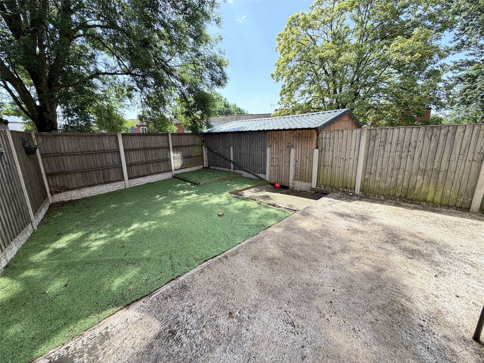 Purbeck Dale, Dawley, Telford, TF4 - DB Roberts