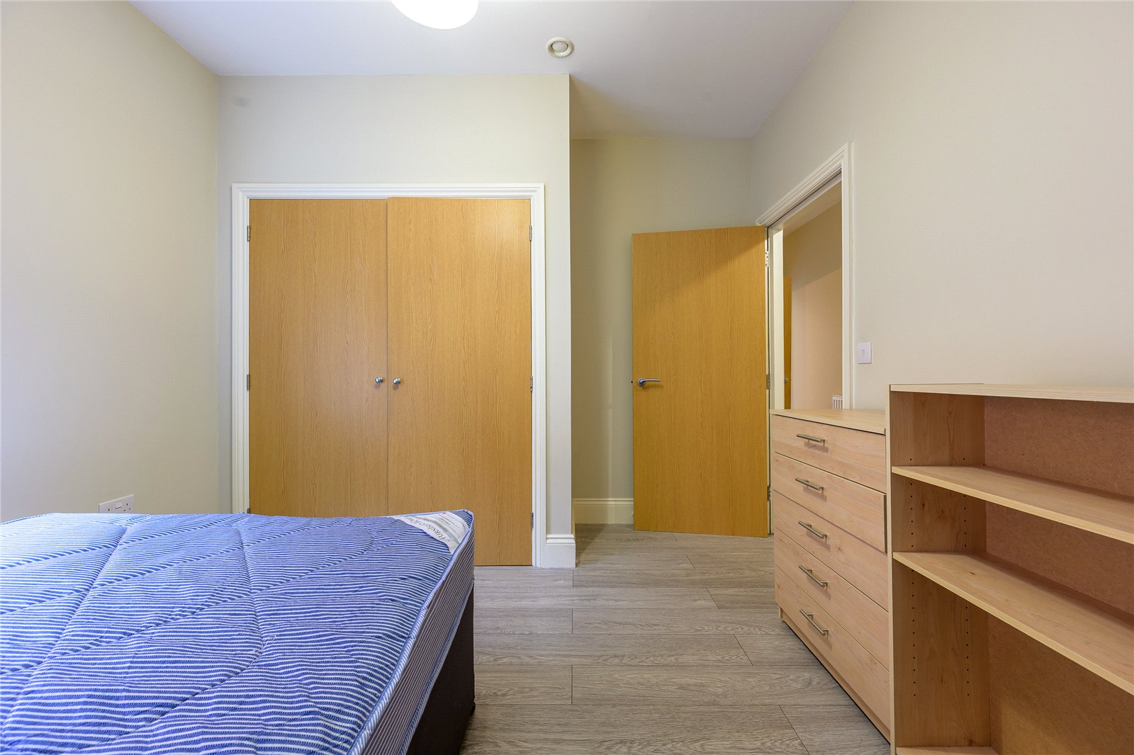 Apartment 16 1J, Balfour Crescent, Tettenhall, Wolverhampton, WV6 - DB Roberts