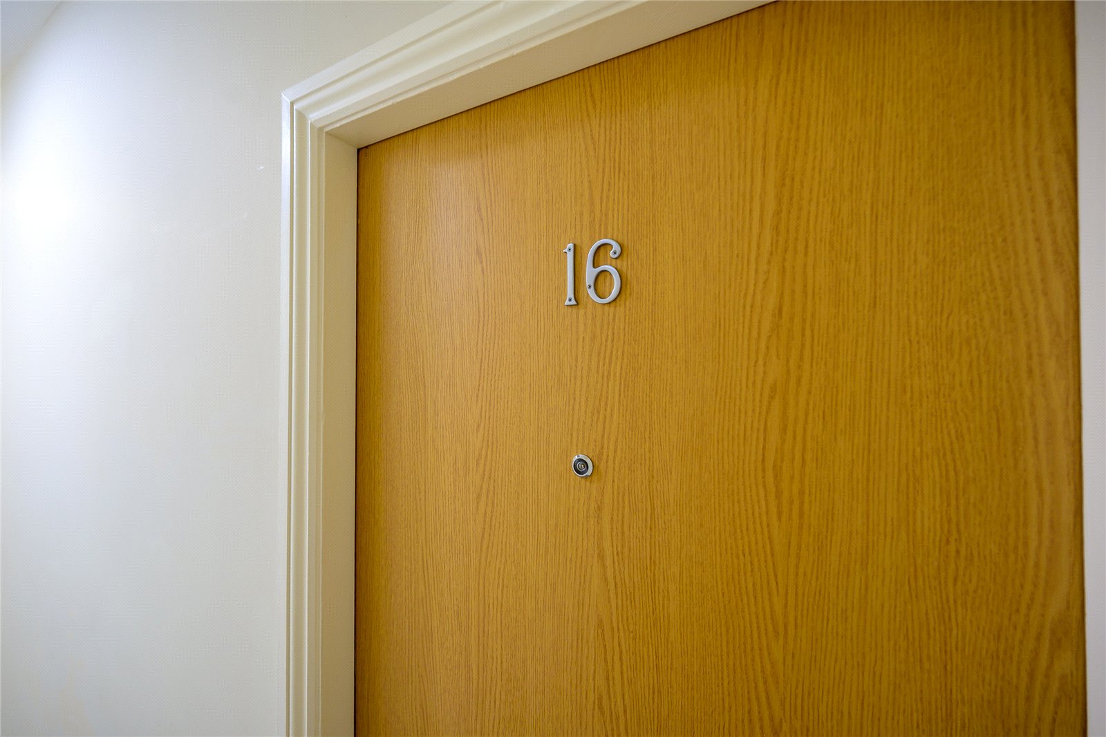 Apartment 16 1J, Balfour Crescent, Tettenhall, Wolverhampton, WV6 - DB Roberts