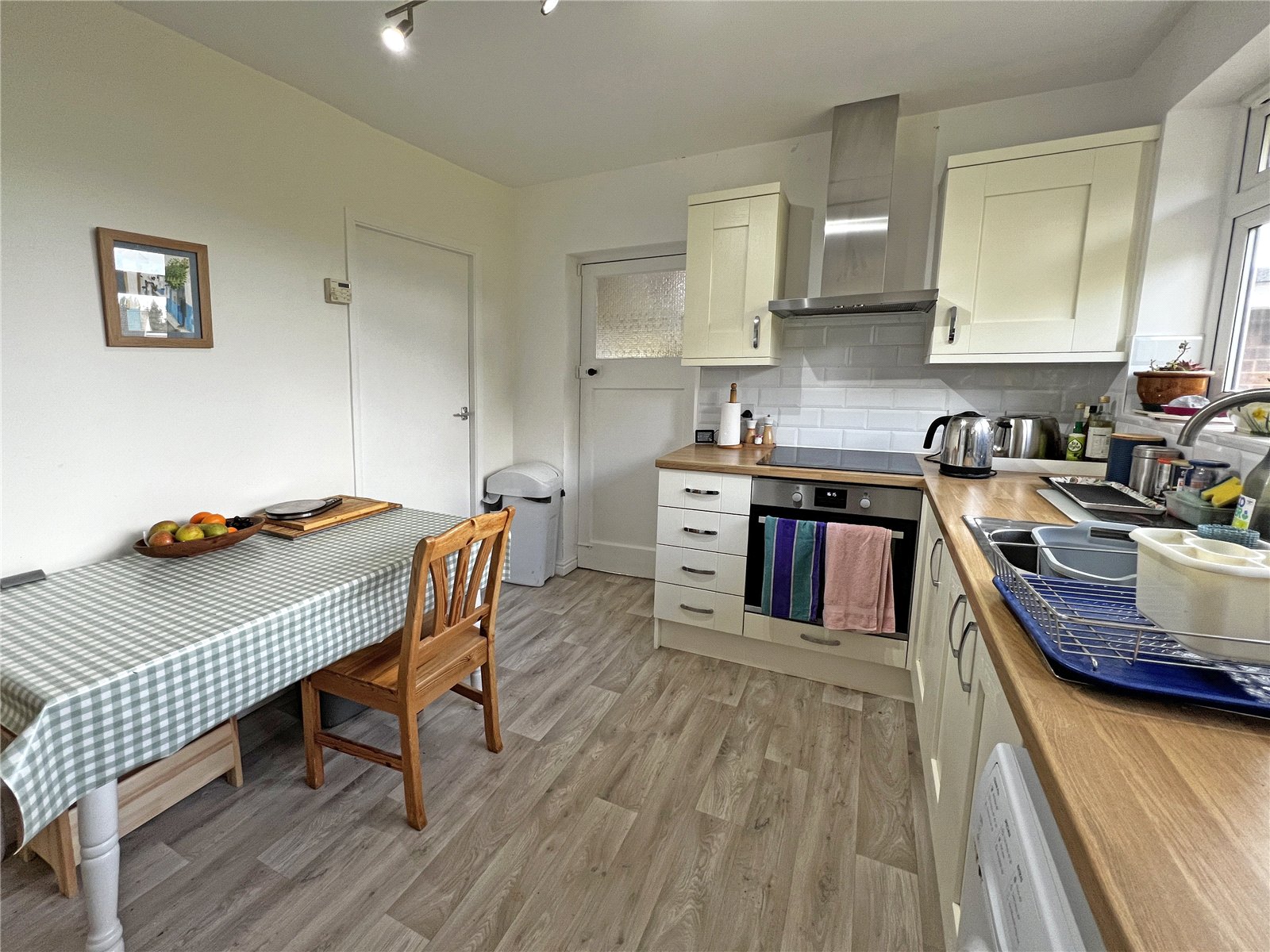 Barnfield Crescent, Wellington, Telford, TF1 - DB Roberts