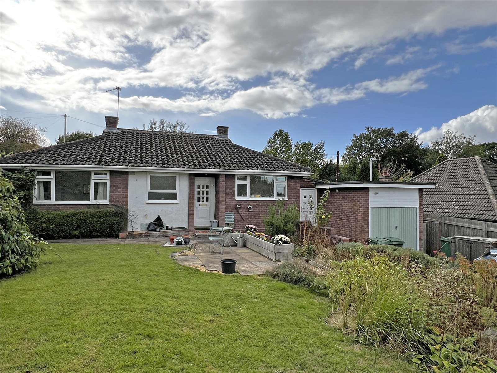 Barnfield Crescent, Wellington, Telford, TF1 - DB Roberts