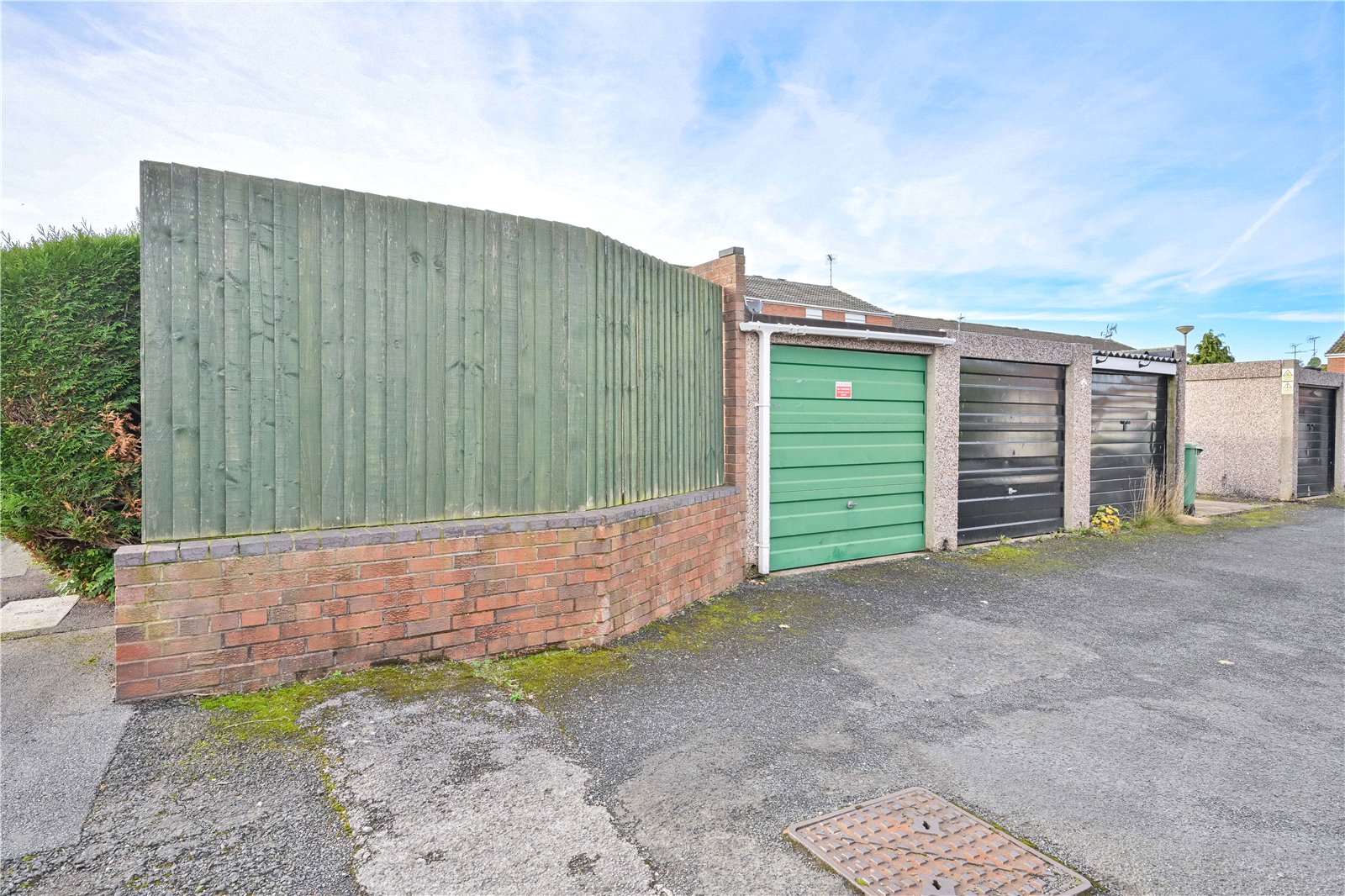 Clanford Close, Moss Pit, Stafford, ST17 - DB Roberts