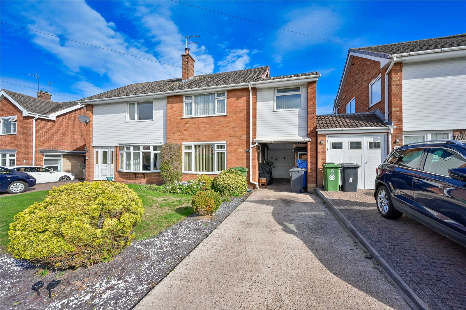 Leacroft Road, Penkridge, Stafford, ST19 - DB Roberts