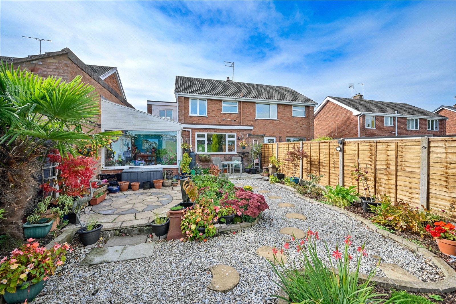 Leacroft Road, Penkridge, Stafford, ST19 - DB Roberts