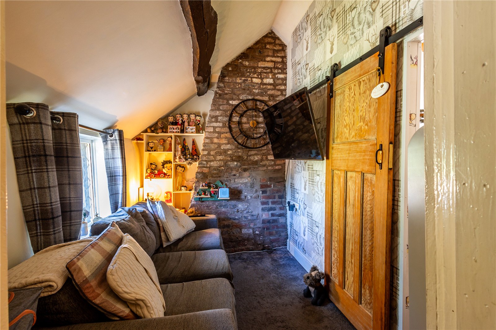 Duke Street, St. Georges, Telford, TF2 - DB Roberts