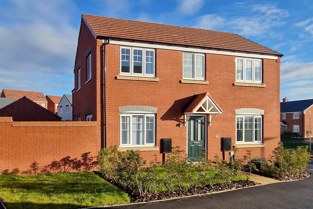 John Williams Close, Priorslee, Telford, TF2 - DB Roberts
