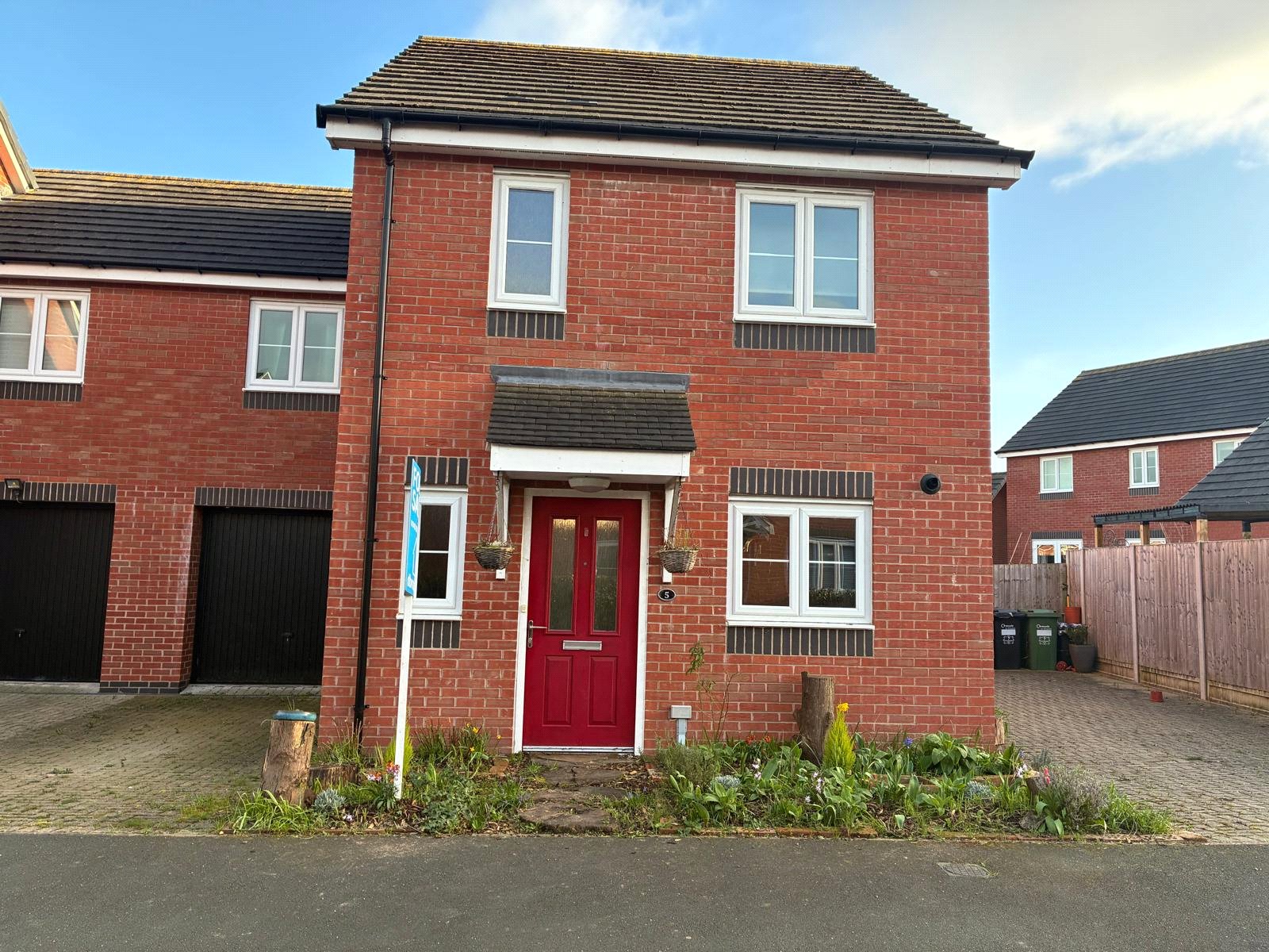 Sycamore Way, Shawbury, Shrewsbury, SY4 - DB Roberts