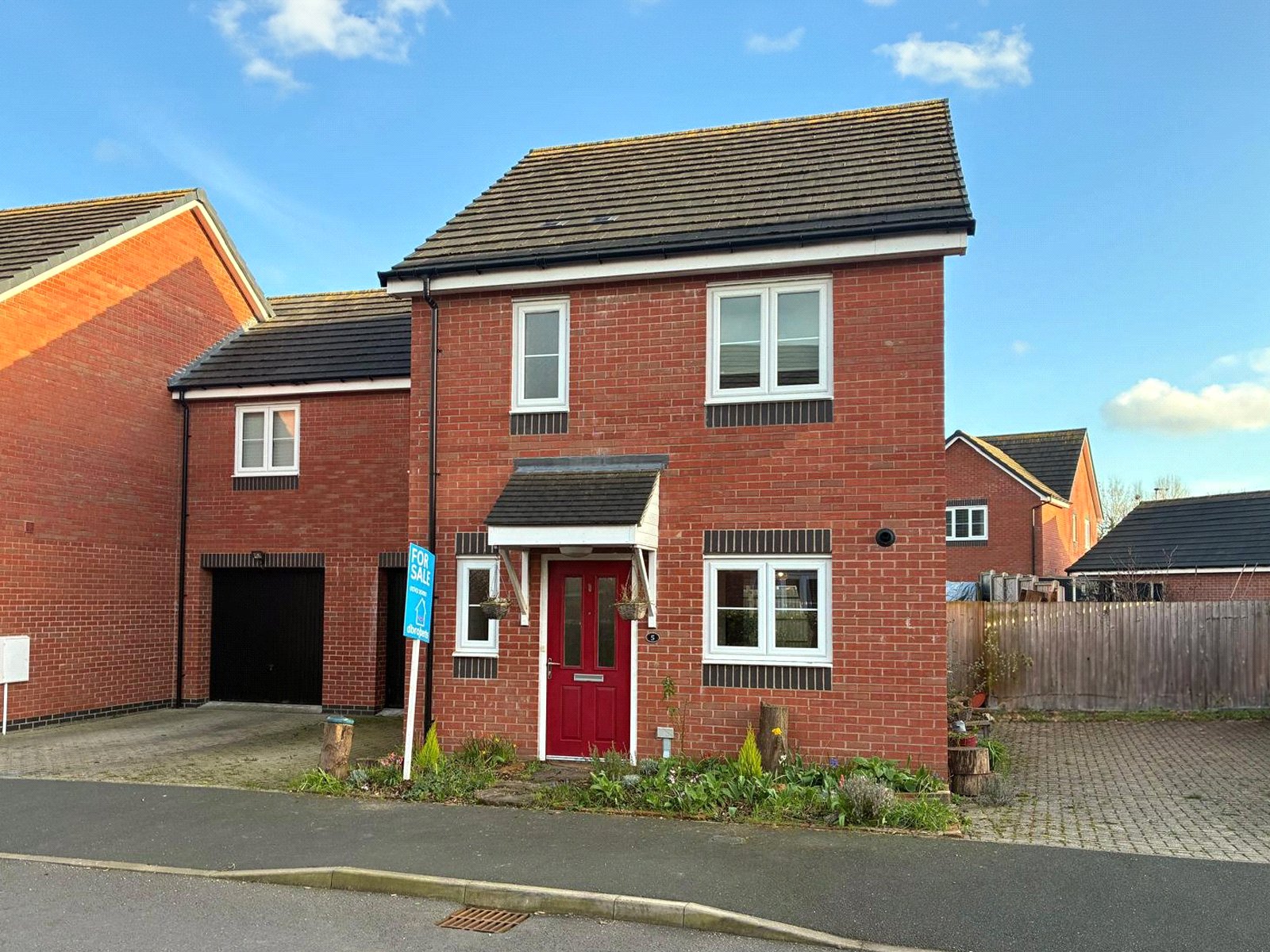 Sycamore Way, Shawbury, Shrewsbury, SY4 - DB Roberts