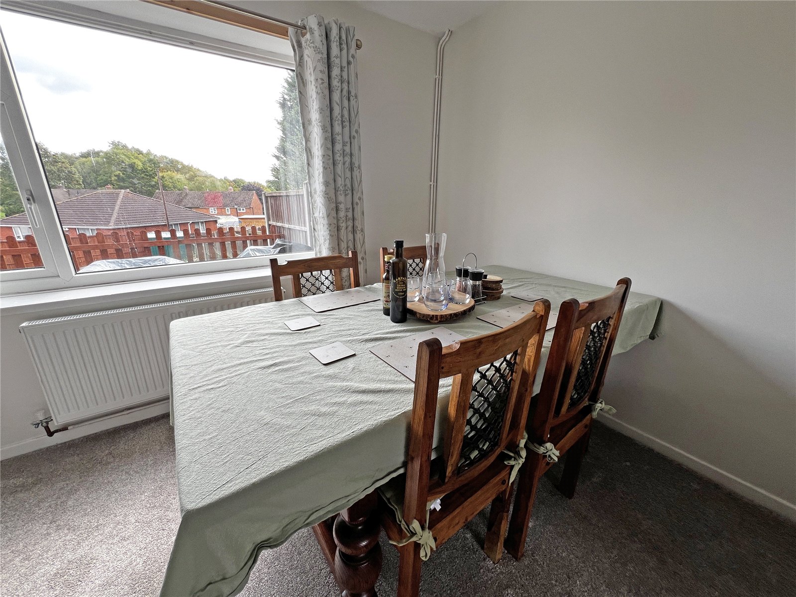 Castle Road, Dawley, Telford, TF4 - DB Roberts