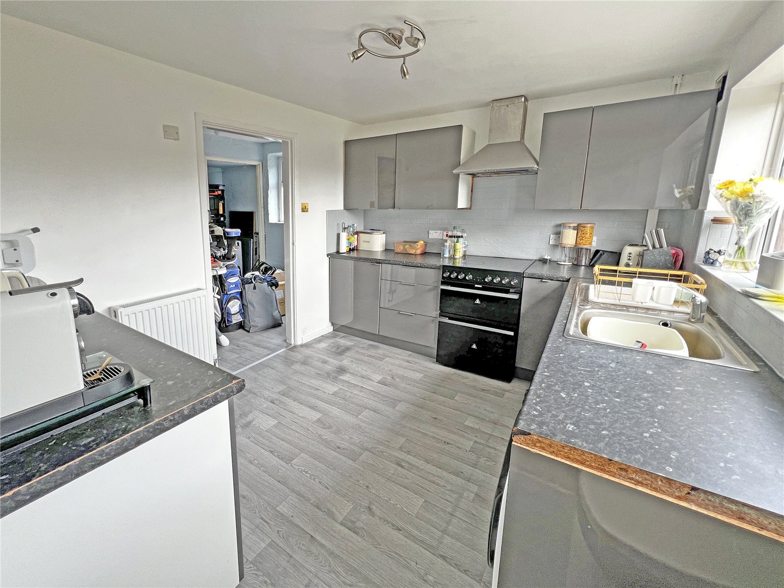 Castle Road, Dawley, Telford, TF4 - DB Roberts
