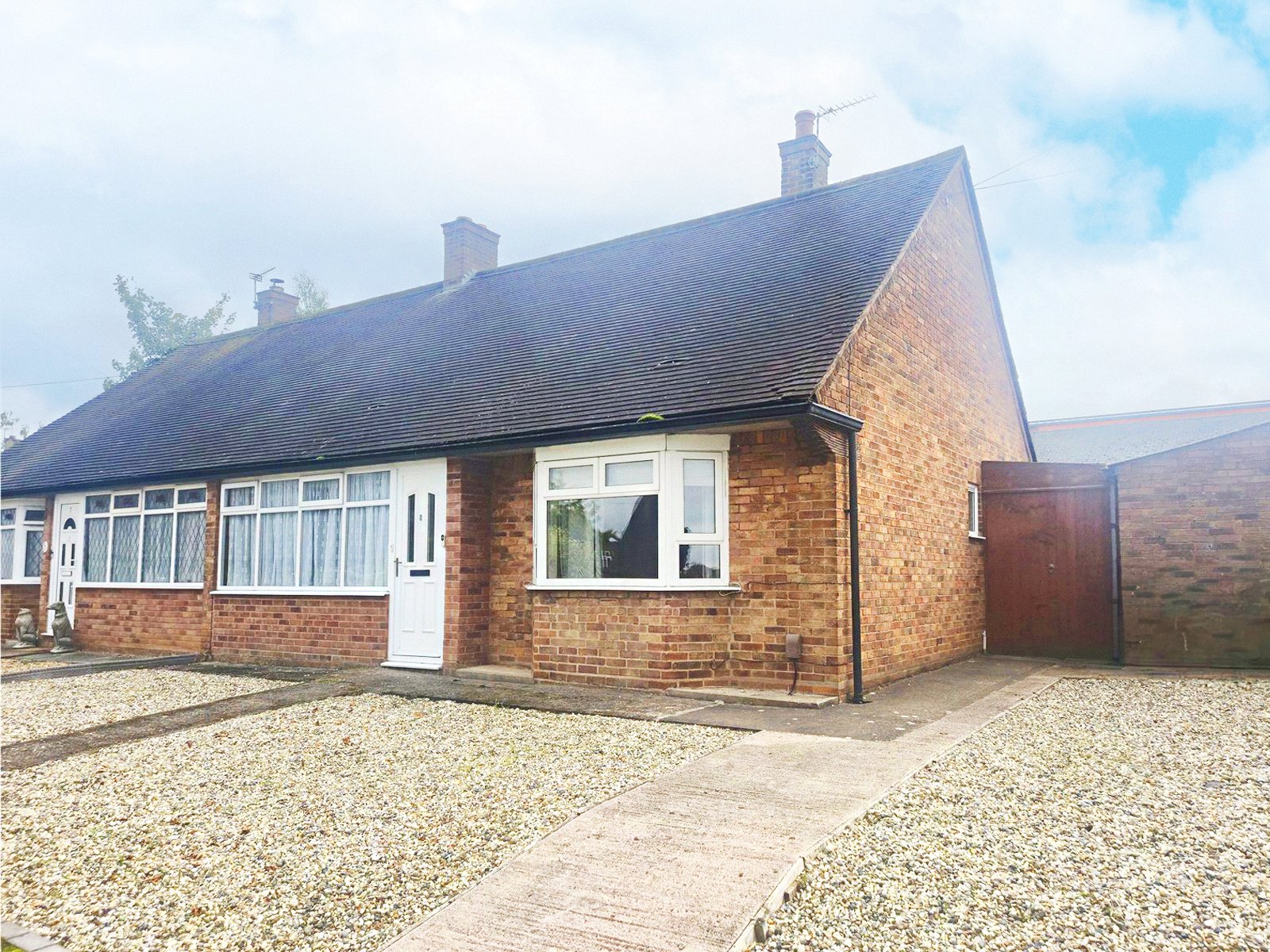 Farm Lane Bungalows, Donnington, Telford, TF2 - DB Roberts