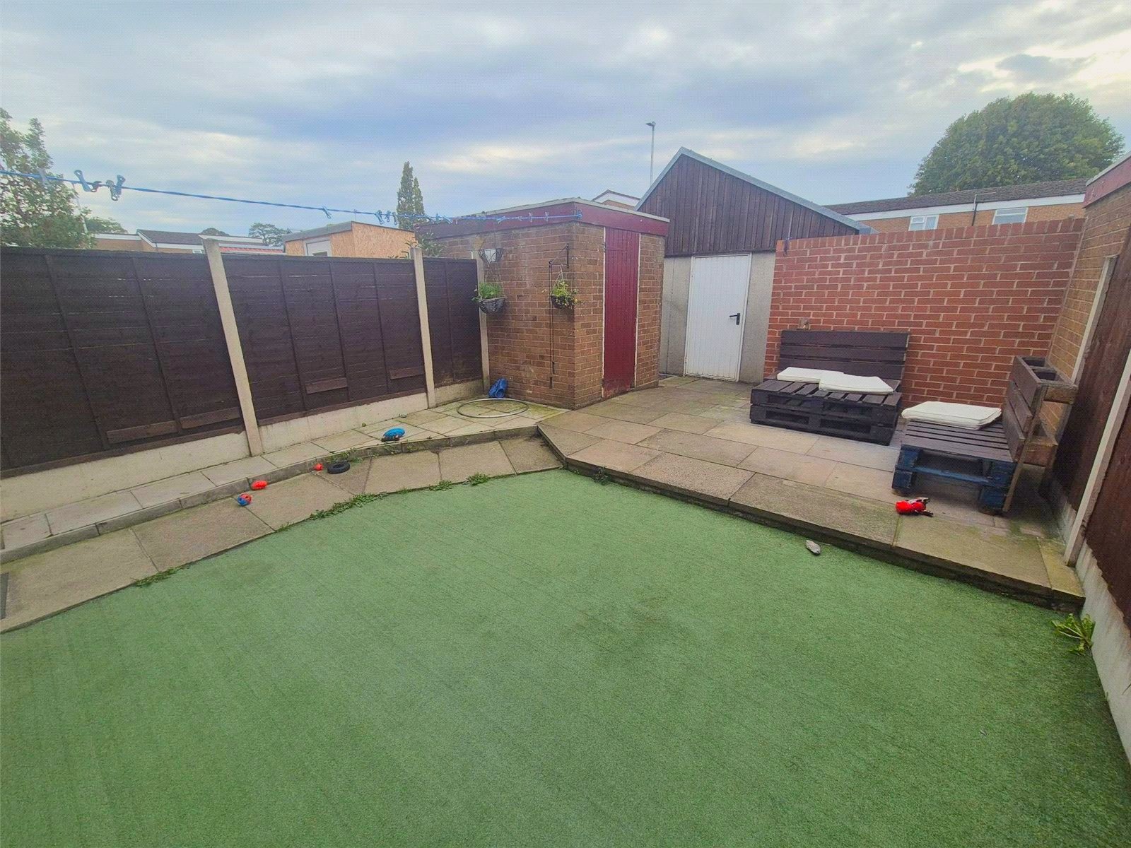 Westbourne, Woodside, Telford, TF7 - DB Roberts