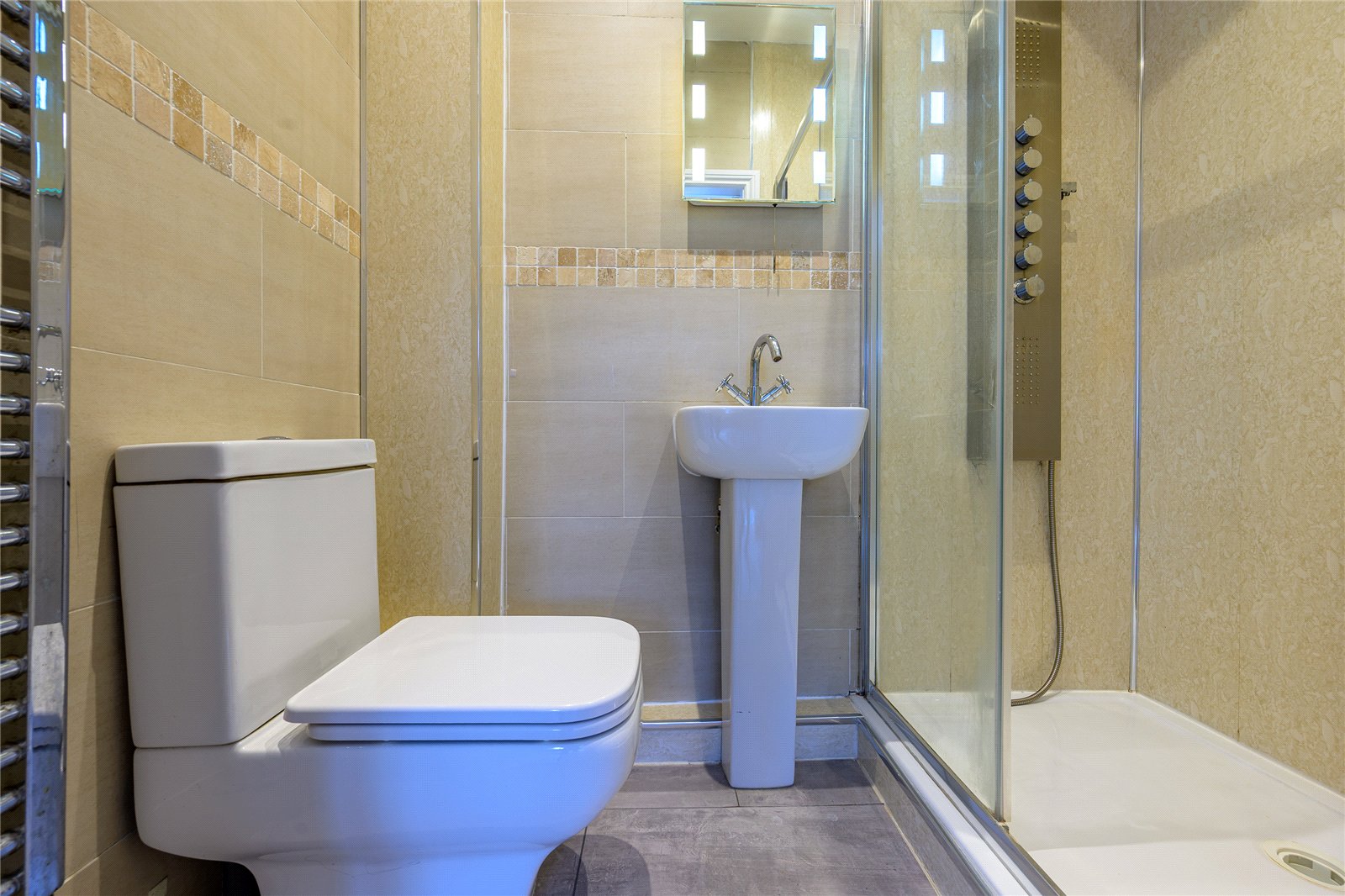 Apartment 14 1G, Balfour Crescent, Tettenhall, Wolverhampton, WV6 - DB Roberts