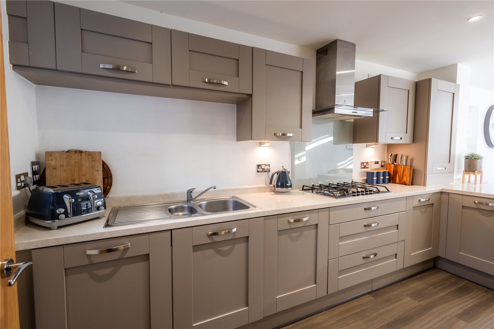 Ever Ready Crescent, Dawley, Telford, TF4 - DB Roberts