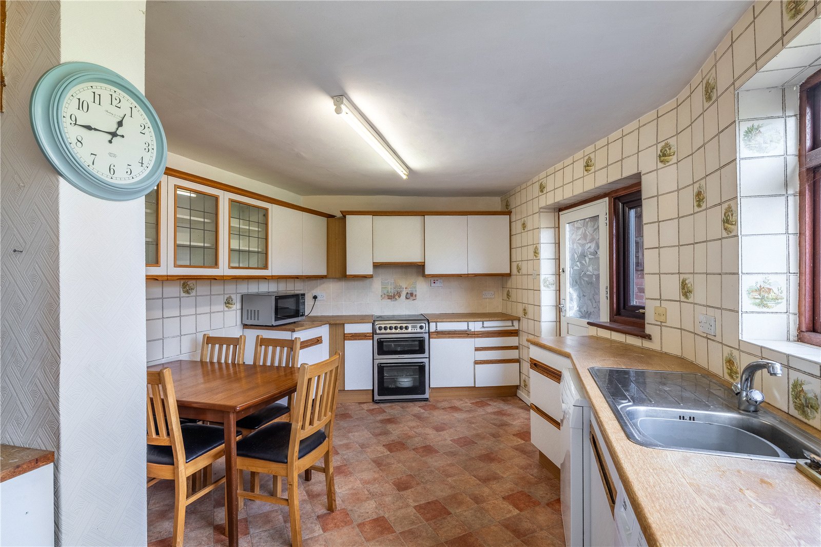 Renton Road, Oxley, Wolverhampton, WV10 - DB Roberts