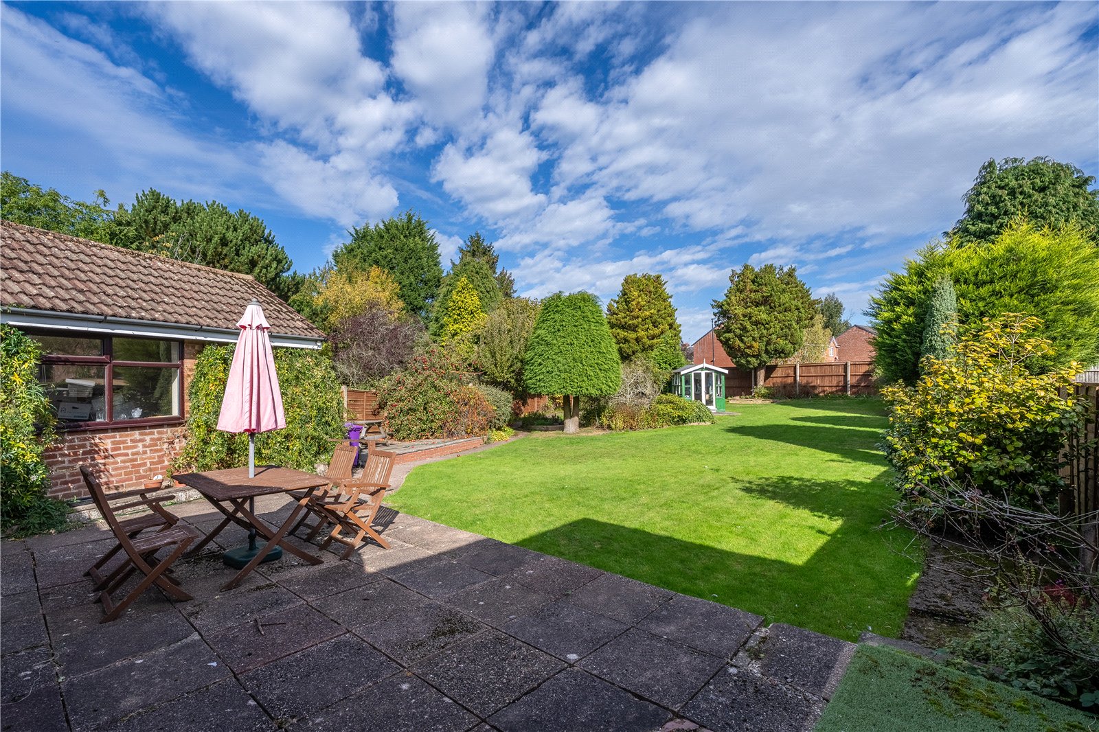 Renton Road, Oxley, Wolverhampton, WV10 - DB Roberts