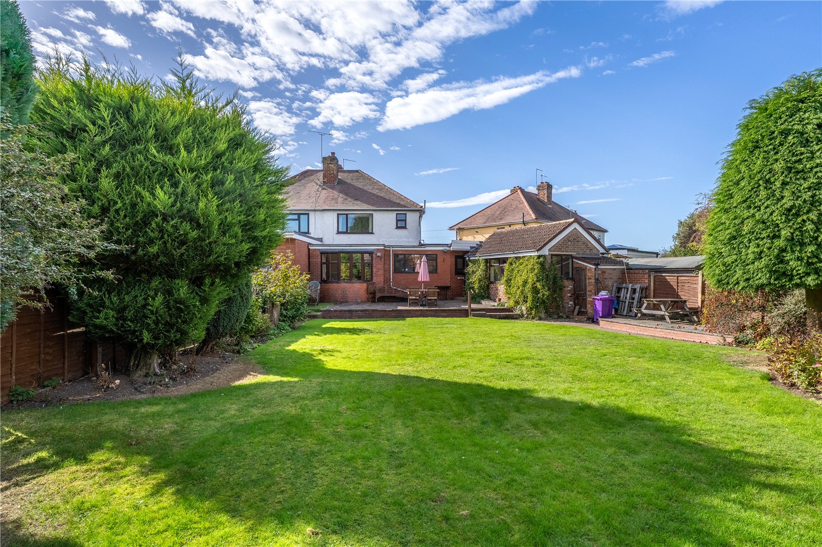 Renton Road, Oxley, Wolverhampton, WV10 - DB Roberts