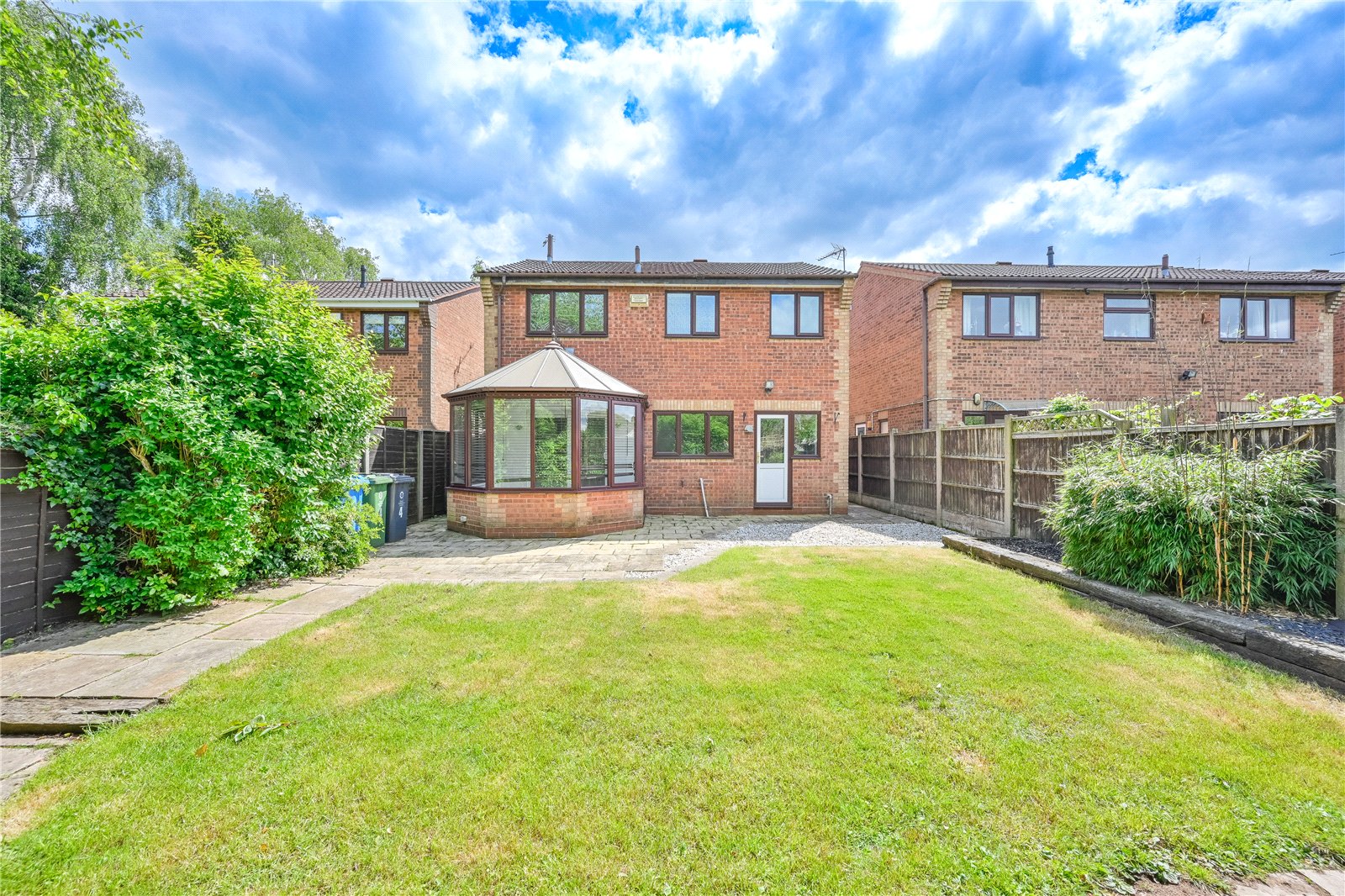 Paget Close, Penkridge, Stafford, ST19 - DB Roberts