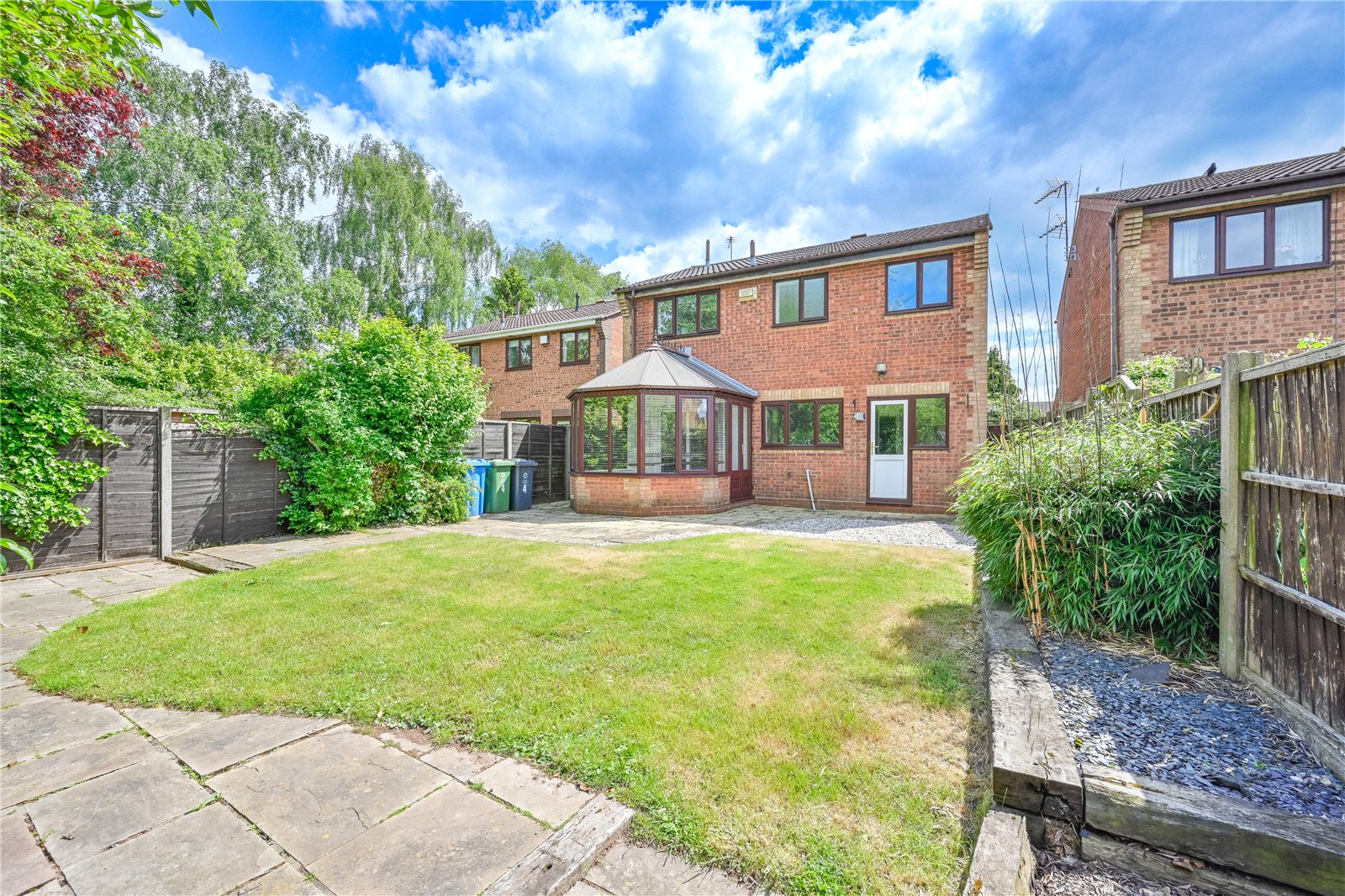 Paget Close, Penkridge, Stafford, ST19 - DB Roberts
