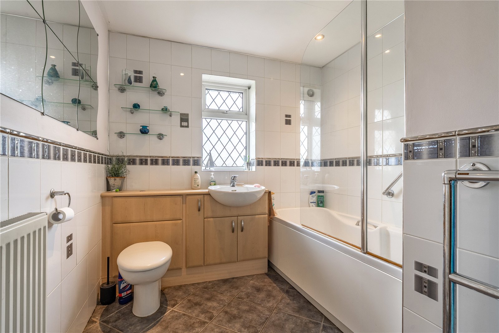 Wood Hayes Road, Wednesfield, Wolverhampton, WV11 - DB Roberts