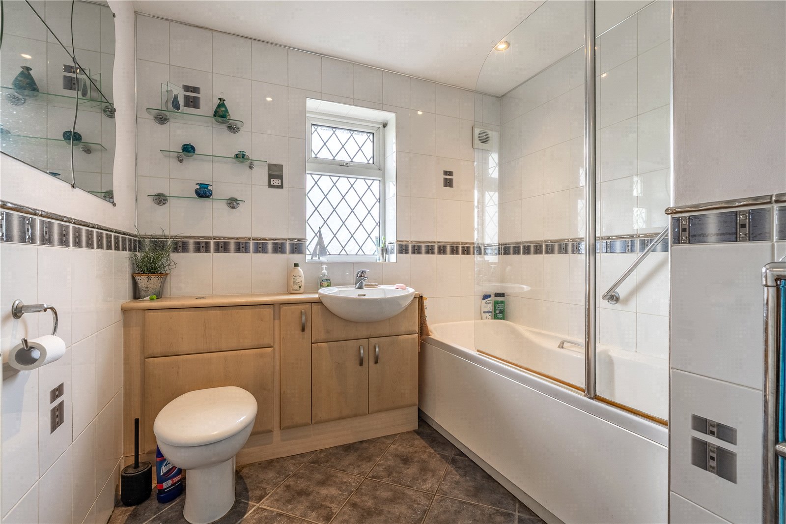 Wood Hayes Road, Wednesfield, Wolverhampton, WV11 - DB Roberts