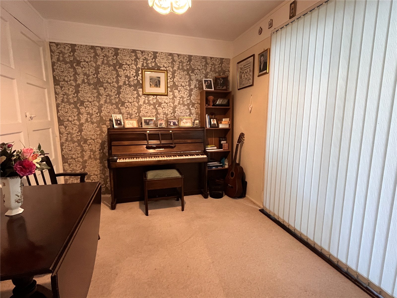 Rad Valley Road, Copthorne, Shrewsbury, SY3 - DB Roberts