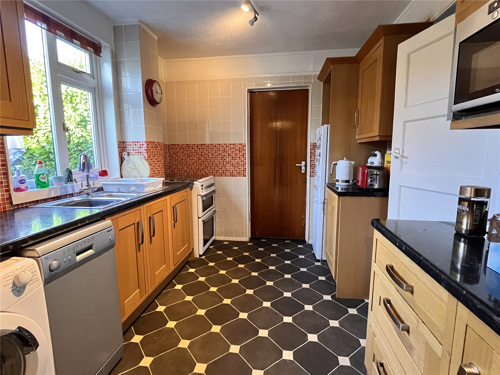 Rad Valley Road, Copthorne, Shrewsbury, SY3 - DB Roberts