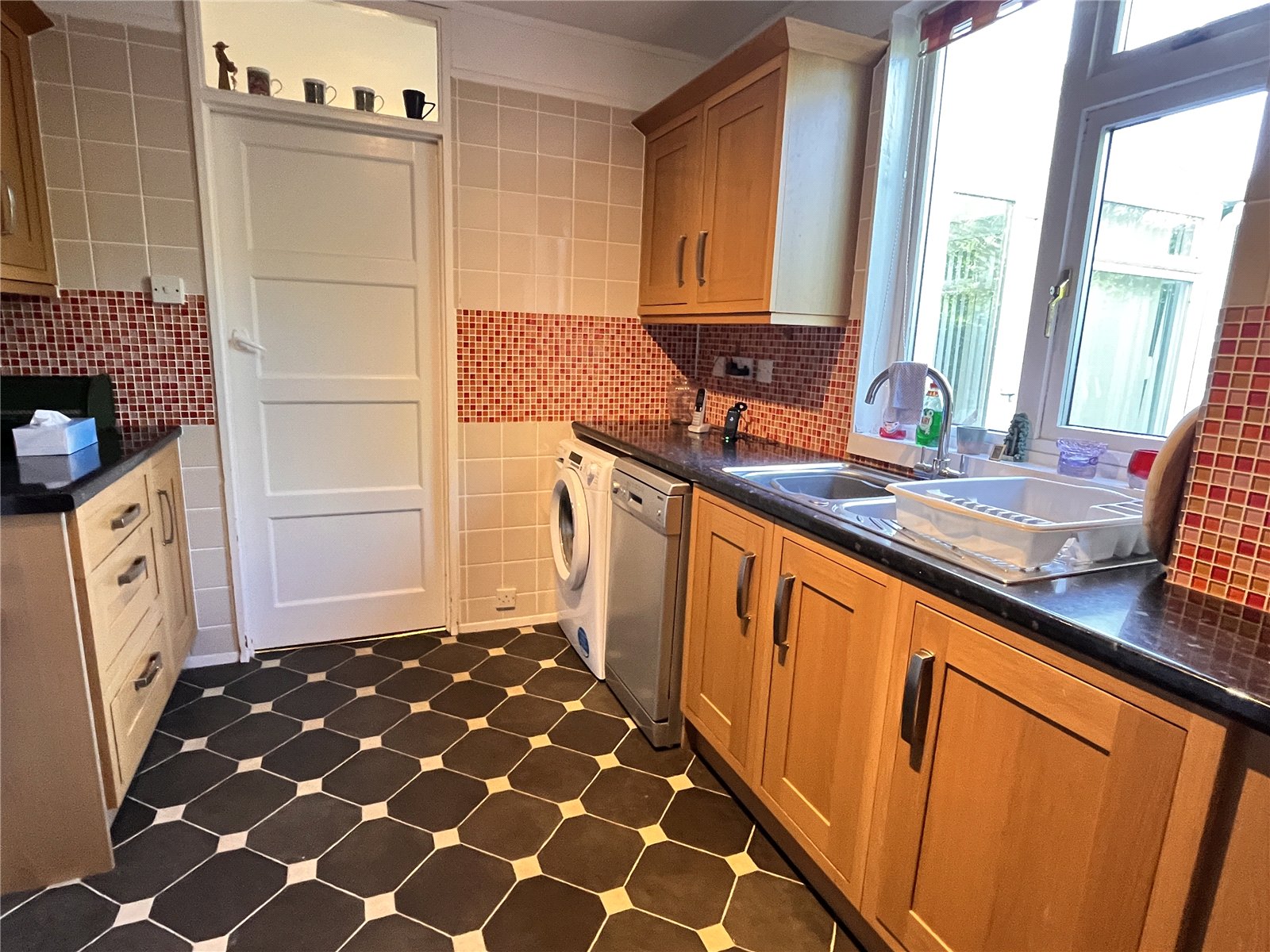 Rad Valley Road, Copthorne, Shrewsbury, SY3 - DB Roberts