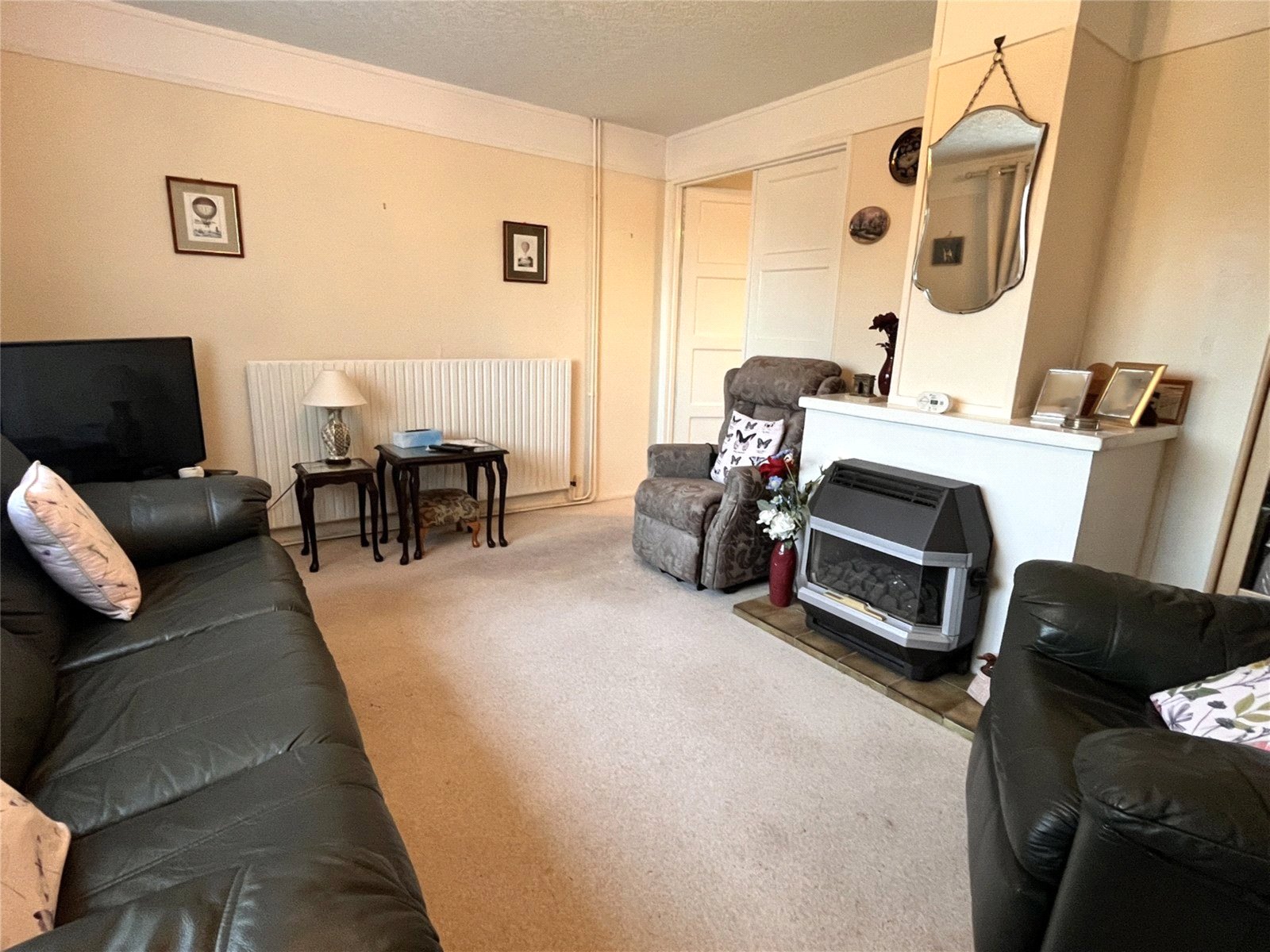Rad Valley Road, Copthorne, Shrewsbury, SY3 - DB Roberts